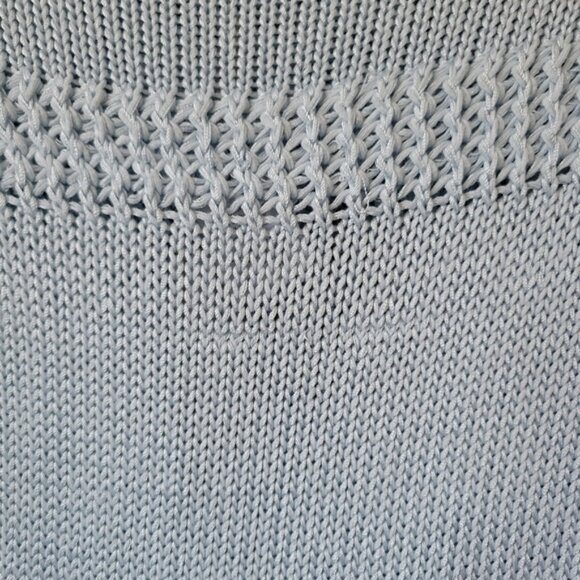 Elie Tahari Knit Sweater. - Picture 7 of 9